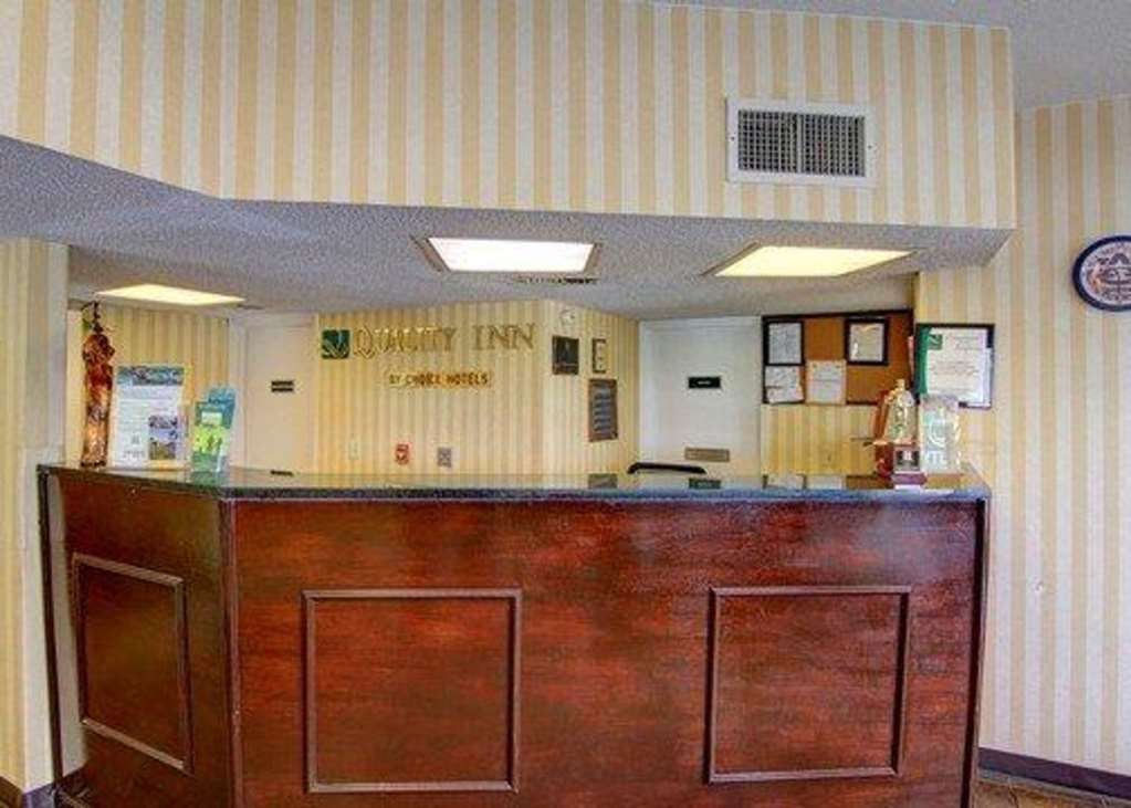 Quality Inn Auburn Campus Area I-85 Interior foto
