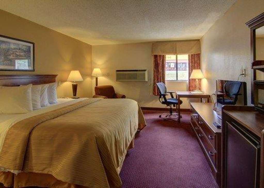 Quality Inn Auburn Campus Area I-85 Habitación foto