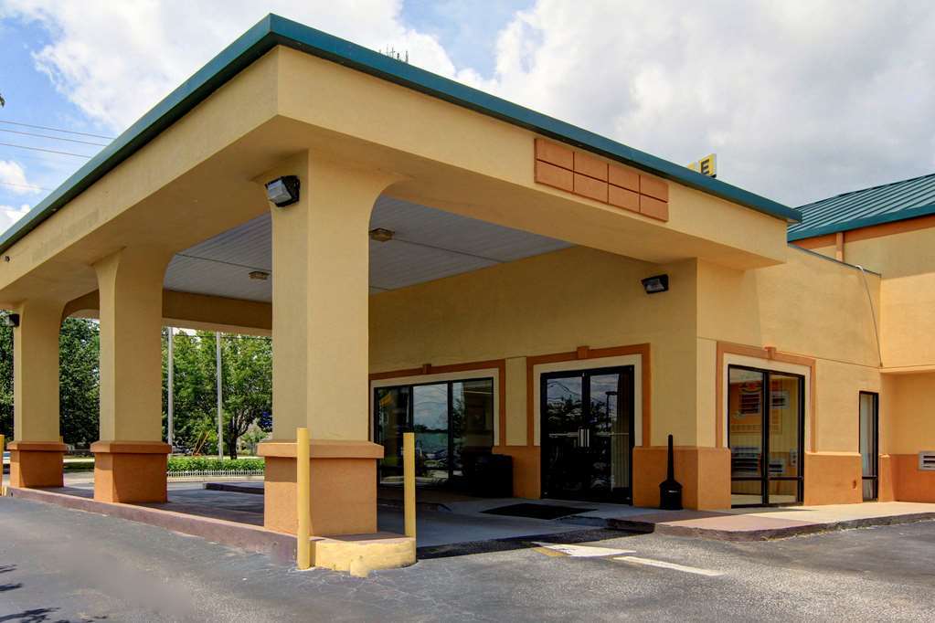 Quality Inn Auburn Campus Area I-85 Exterior foto